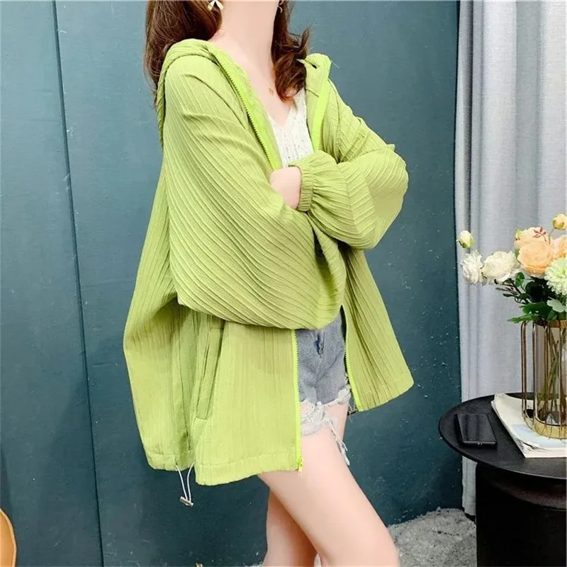 Autumn Female Sunscreen Clothing Outwear Summer Women Thin Long Sleeves Ultraviolet-proof Jacket 2024 Ladies Ventilation Coat