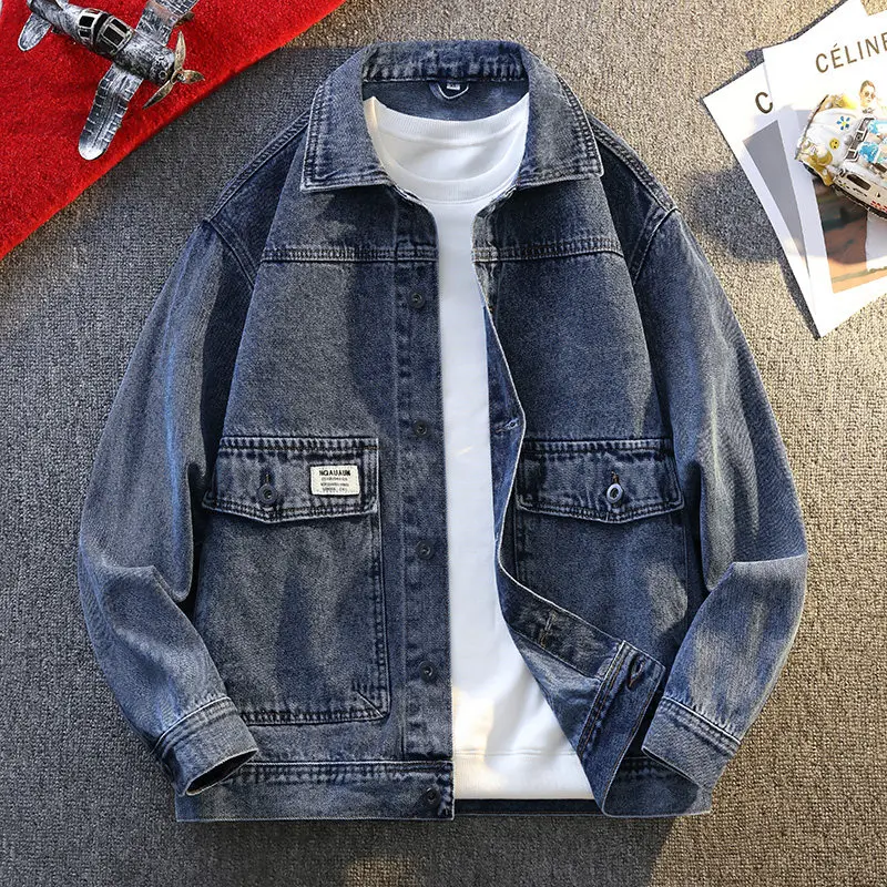 

Весенний тренд: свободный крой, удлиненный рукав, джинсовая куртка с V-образным вырезом, мужская повседневная куртка большого размера в винтажном стиле, с открытым передом, на молнии.