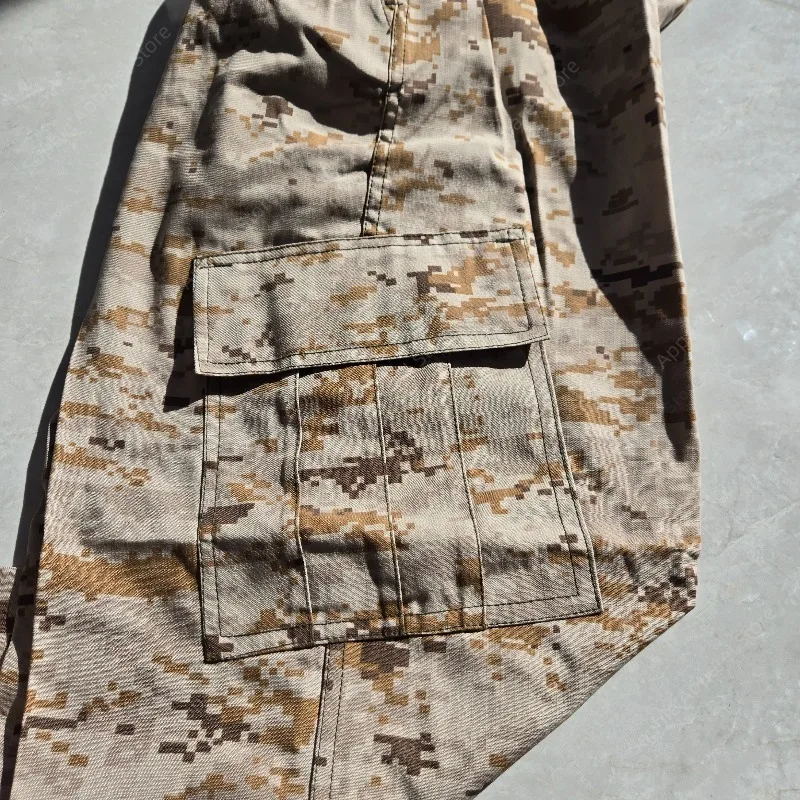 Pantaloni cargo tattici da uomo Pantaloni da combattimento militari mimetici digitali Pantaloni mimetici da allenamento multitasche per escursioni all'aperto