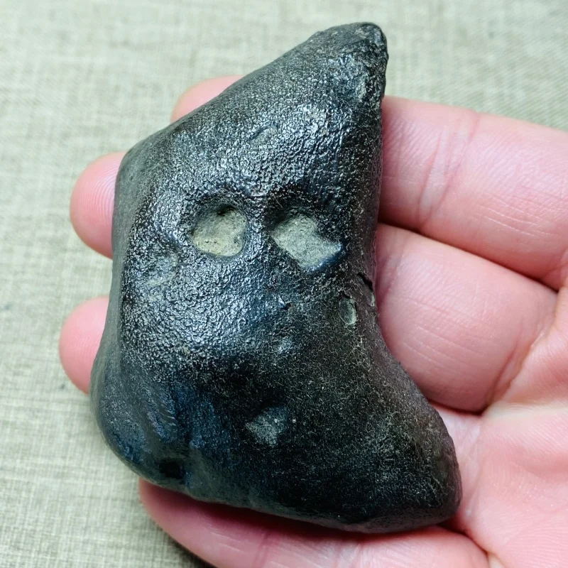 Natural Black Stone with Human Face Pattern- Rare Raw Mineral Specimen Collectible Decor