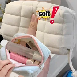 Soft Fur Large Capacity Cosmetic Storage Bag Women Winter Plush Makeup Organizer Handbag Stationery Bag Pencil Case Zipper Bag