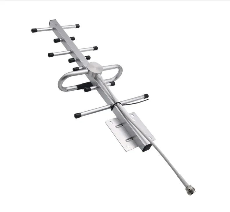 15dbi Ontvangstsignaalantenne Met Hoge Versterking 698-2700Mhz N Female Fit Signaalversterker Outdoor Yagi-Antenne ﻿