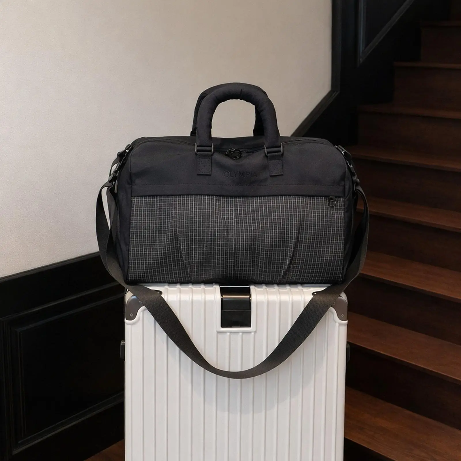 Premium Gym Bag for Women Oxford Cloth Waterproof Crossbody High Capacity Sports Workout Travel