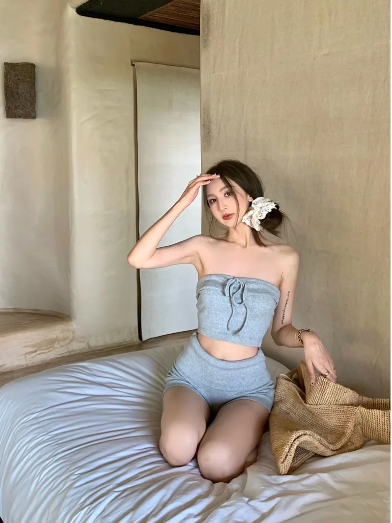 

Grey Sexy Backless Tie Dye Tube Top And High Waist Shorts Women's Summer Casual Two Piece Set Fashionable Office Wear