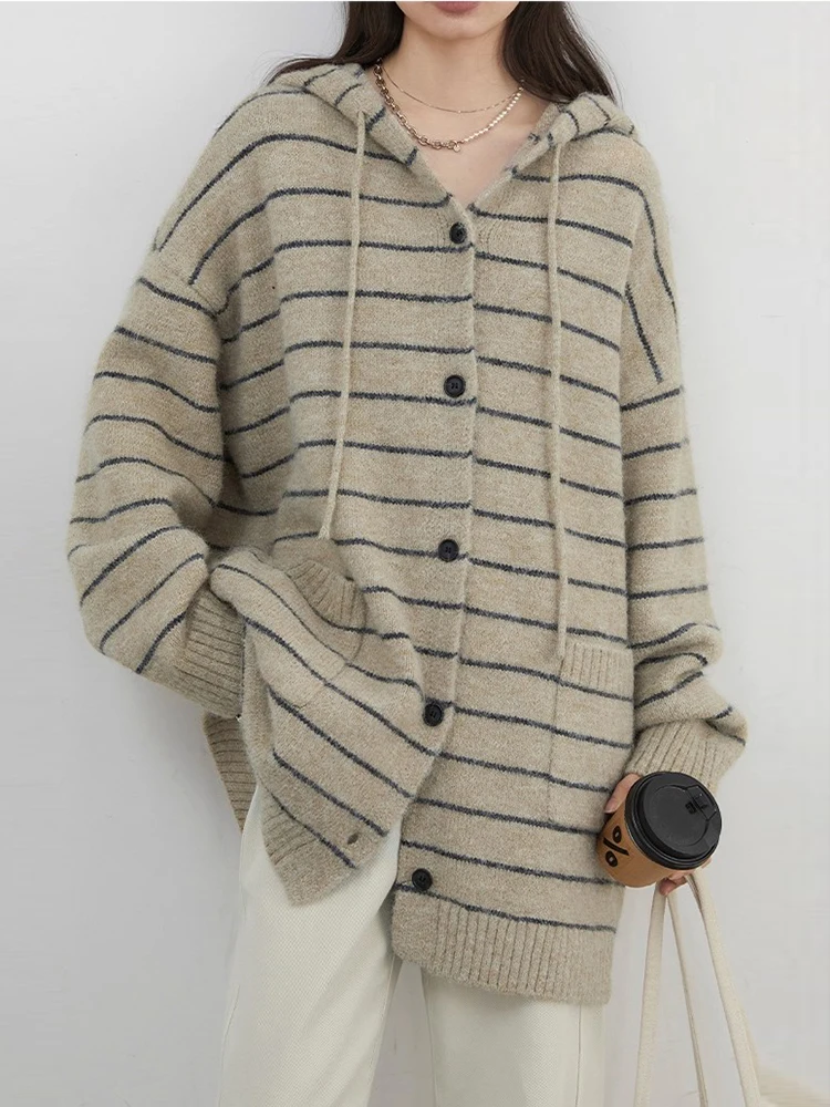 سترة نسائية كورية أنيقة من CHIC VEN سترات محبوكة فضفاضة غير رسمية مع قلنسوة برباط علوي سترة نسائية لخريف وشتاء 2025