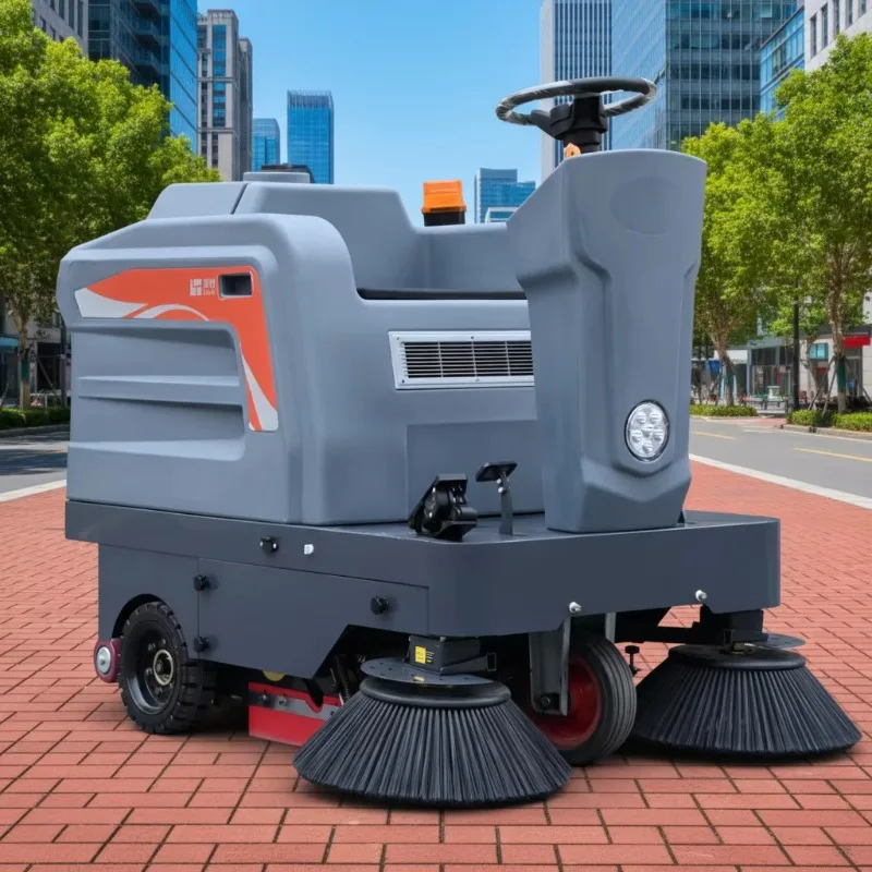 Customized 3-wheel Tricycle Multimedia Road Cleaning Equipment With Water Floor Cleaning Machine Mini Electric Ride-on Road Swee
