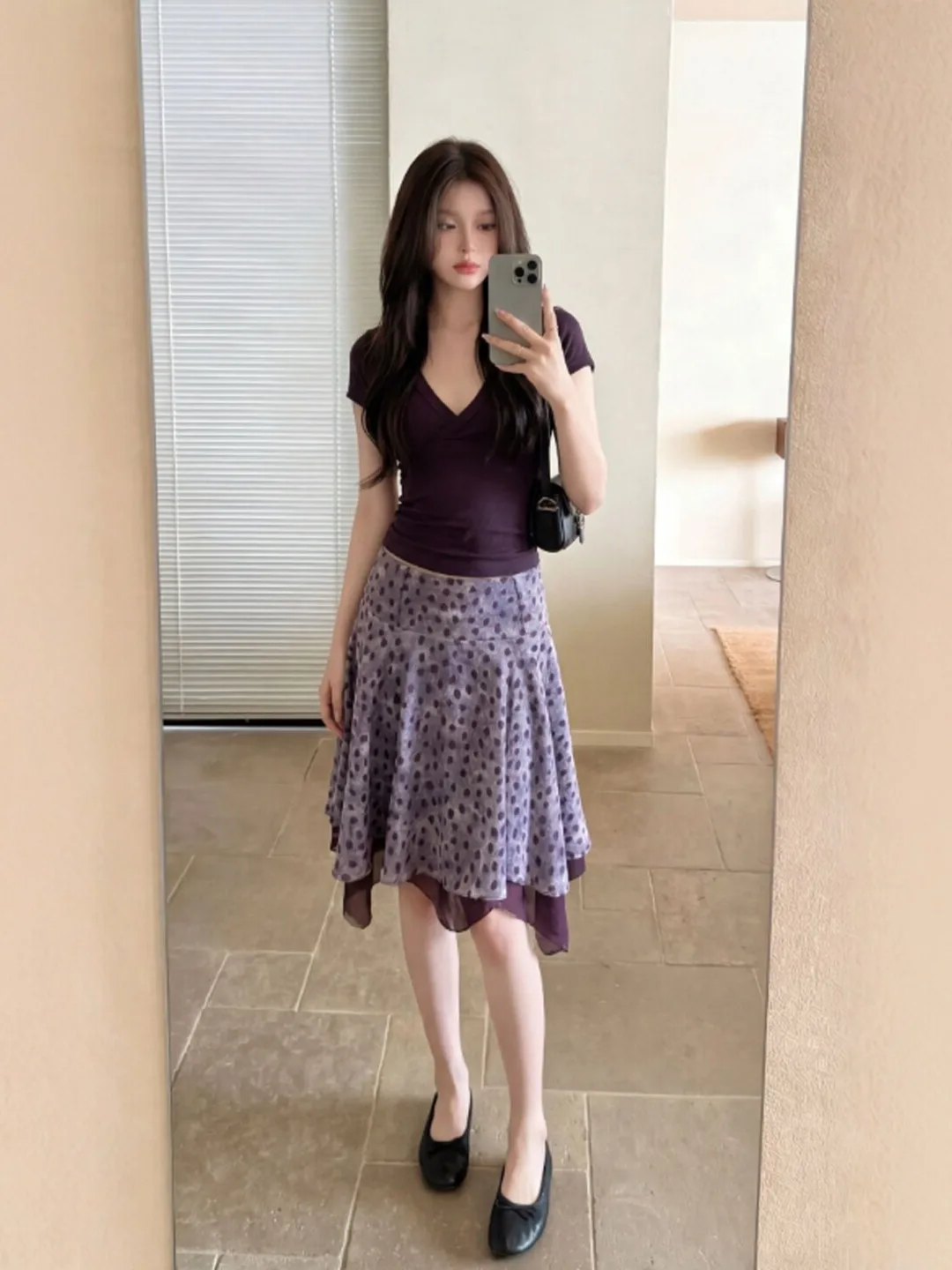 

Retro Gentle Style V-Neck Top Skirt Two-Piece Set Anti-Aging Whole Set OOTD Summer 2026 Women's Fashion Comfortable Cotton