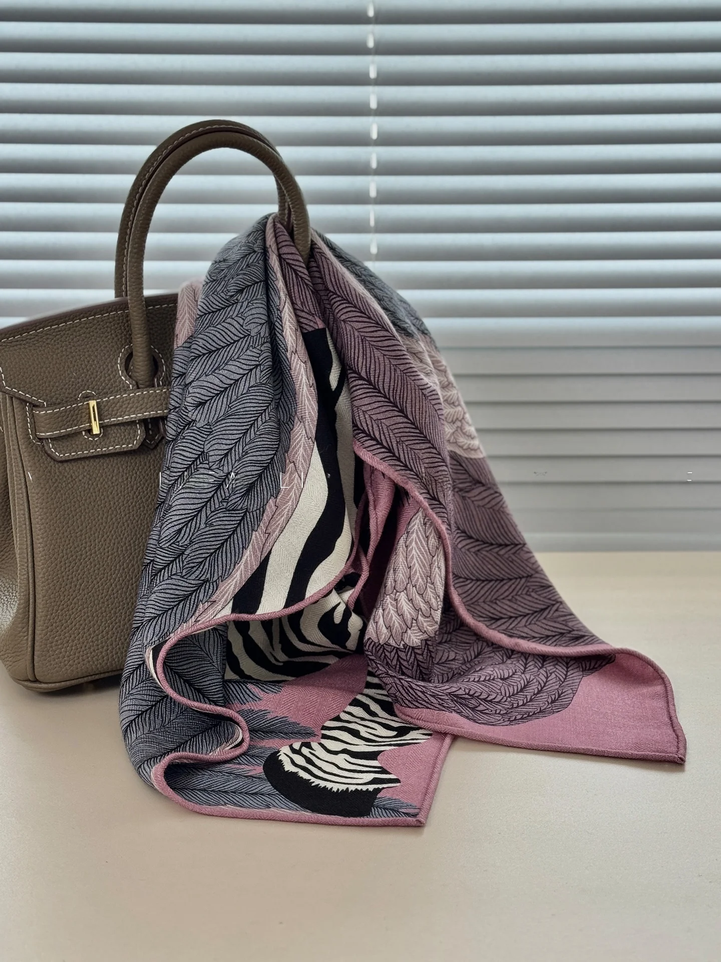 soft-pink-silk-wool-scarf-women's-luxury-pegasus-flying-65-small-square-scarf-high-end-feeling-scarf-multifunctional-an