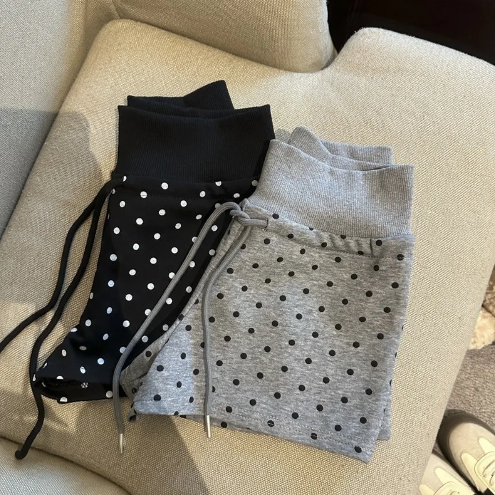 Easy Match Polka Dot Damen-Shorts mit Kordelzug an der Taille, schmale Passform, Kordelzug-Shorts, atmungsaktive Yoga-Shorts mit hoher Taille, Frühling und Sommer – Detail 3
