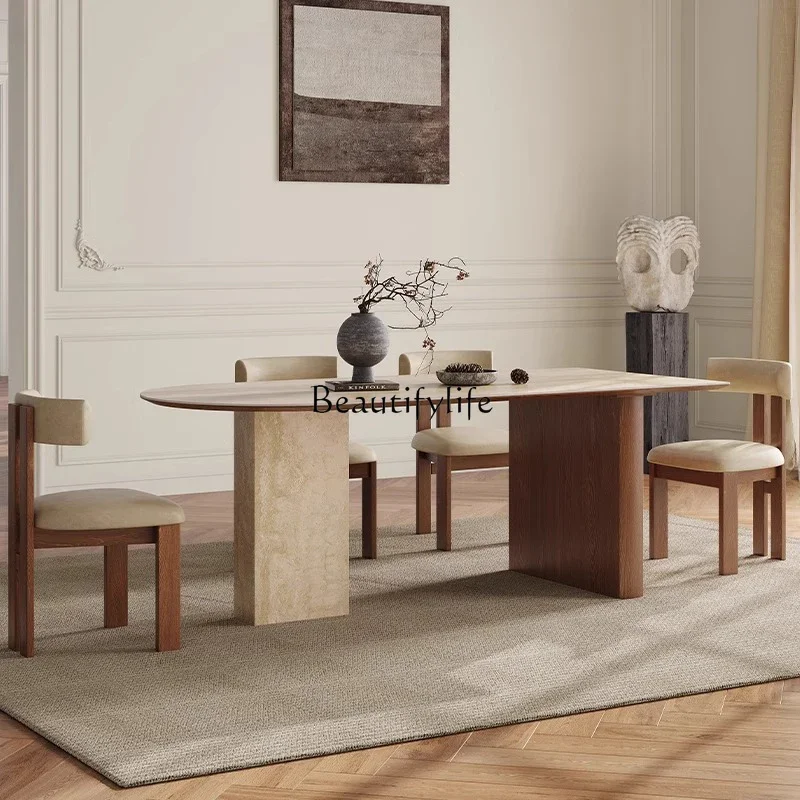 طاولة طعام من الخشب الصلب الفرنسي القديم، بلاطة صخرية من الترافرتين، طاولة طعام على شكل جزيرة شبه بيضاوية عتيقة