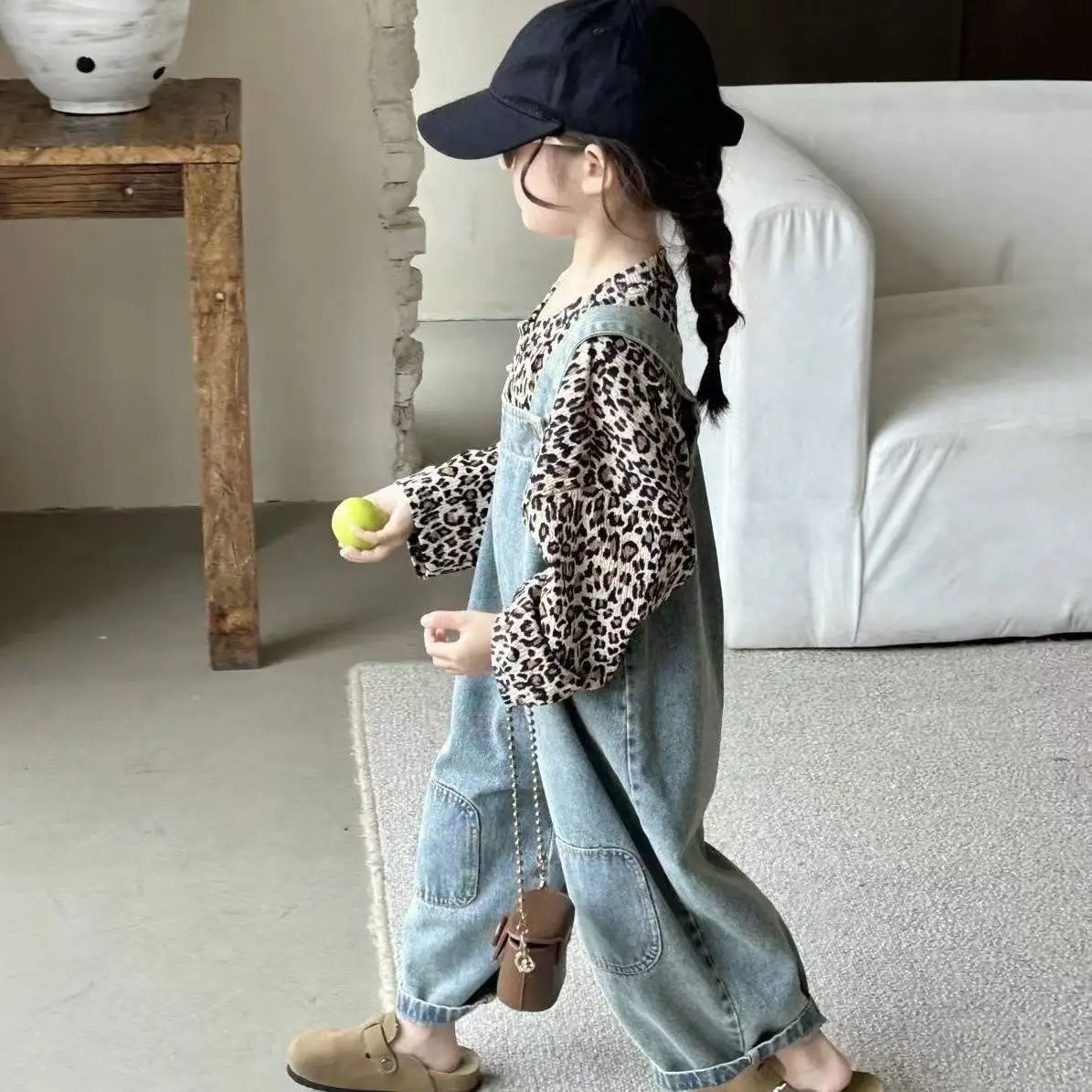 Boys Girls Denim Backpack Trousers Autumn New Pants Children Loose Casual Trousers Baby Cute Fashion Trousers Kids Warm Clothes