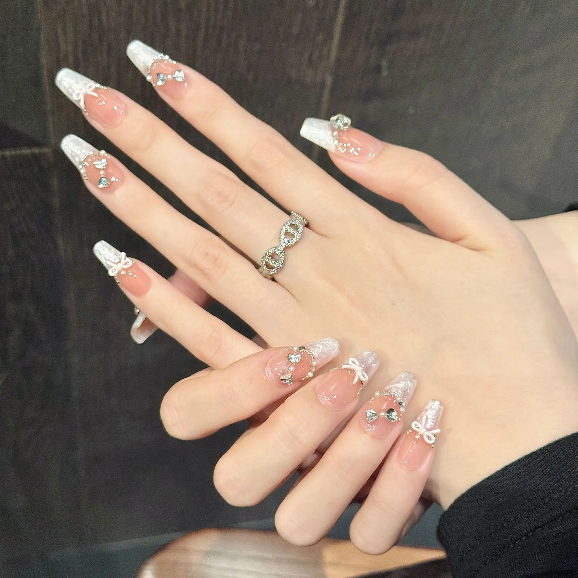 ハンドメイドプレスオンネイルフレンチ台形ネイルキャッツアイパウダー粘着クラッシュダイヤモンドスイートネイルパッチ取り外し可能なフェイクネイルチップ