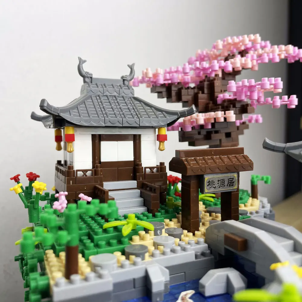 ชุดของเล่นตัวต่อรูปบ่อน้ำดอกพีชพร้อมกล่องบรรจุภัณฑ์: สไตล์สถาปัตยกรรมจีน ตกแต่งบ้านอย่างมีสไตล์ ของขวัญสุดพิเศษสำหรับนักสะสม