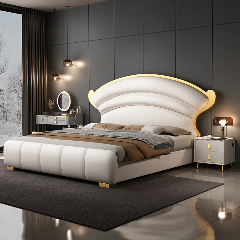 Modern Solid Wooden Elegant Bed Frame Bedroom Furniture High End Pink Light Luxury Soft Upholstered Leather Bed Frame king Size
