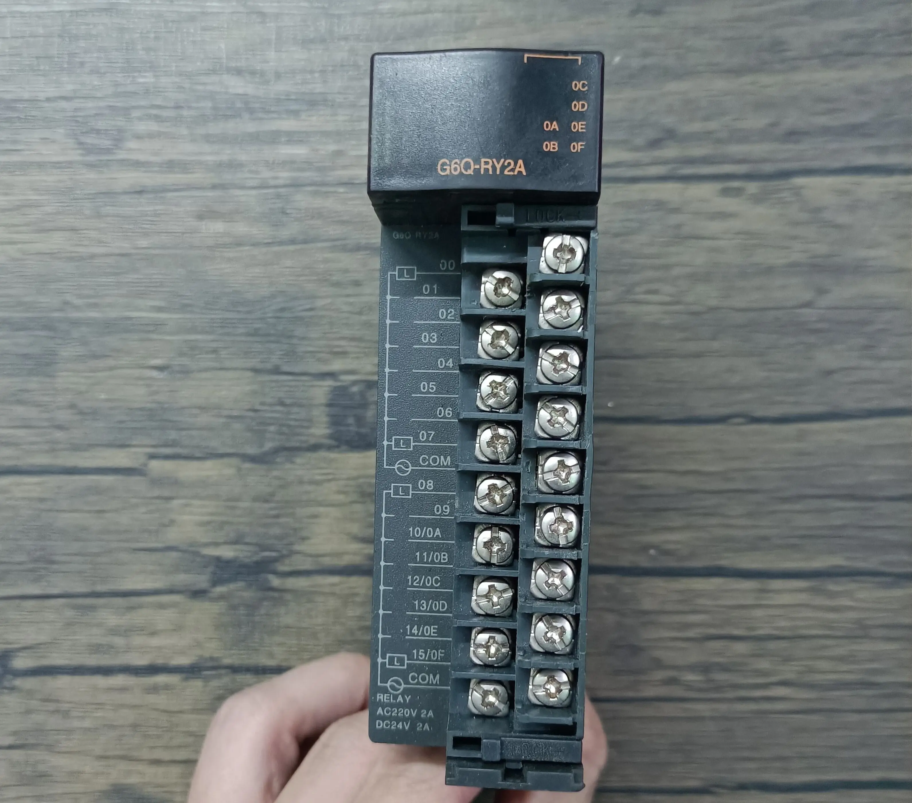 Desmontaje original de G6Q-RY2A