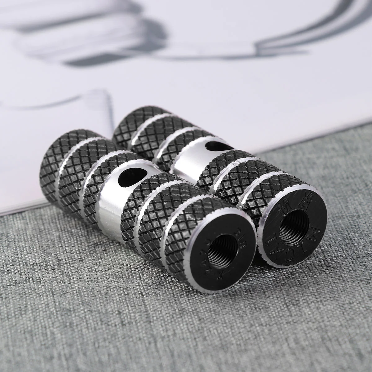 

2 Pair Peg Stunt Cylinder Pedal Handlebar Grips Cylindrical Bike Footpeg Minibike