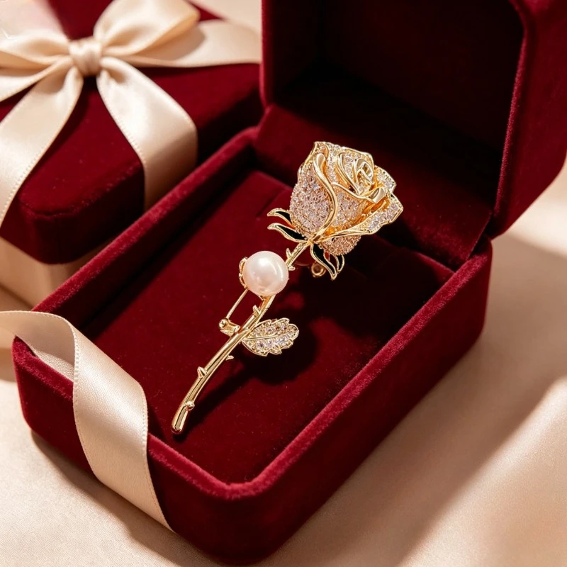 Vintage Rhinestone Rose Pearl Brooch Elegant Floral Lapel Pin Decorative Brooch For Blazer Coat Wedding Party Women Accessories 1pc. image 2