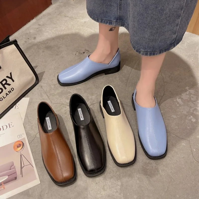 2023 New Soft Leather Low Heel Women Shoes Comfort Shallow Ladies Office Shoes Simplicity Square Toe Single Shoes Flat Loafers