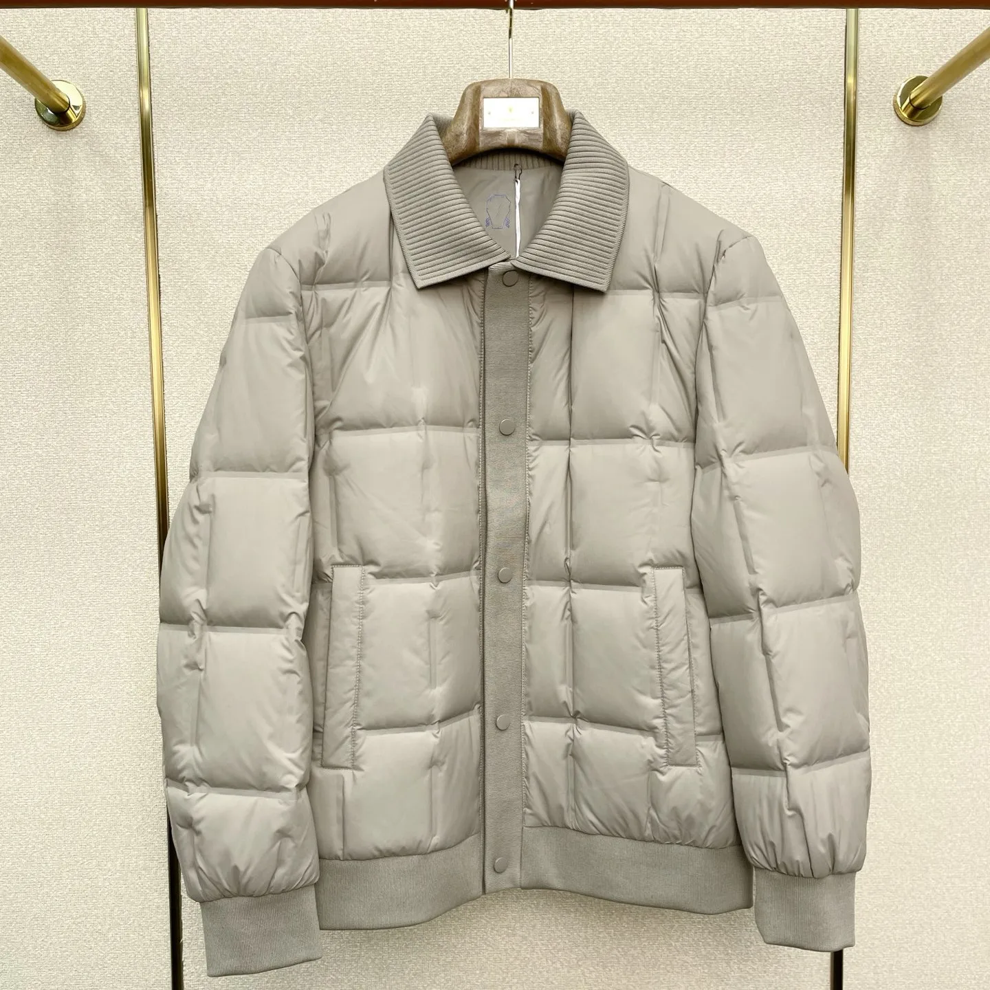 

BC Italian Casual Crew Neck 90 White Duck Down Jacket
