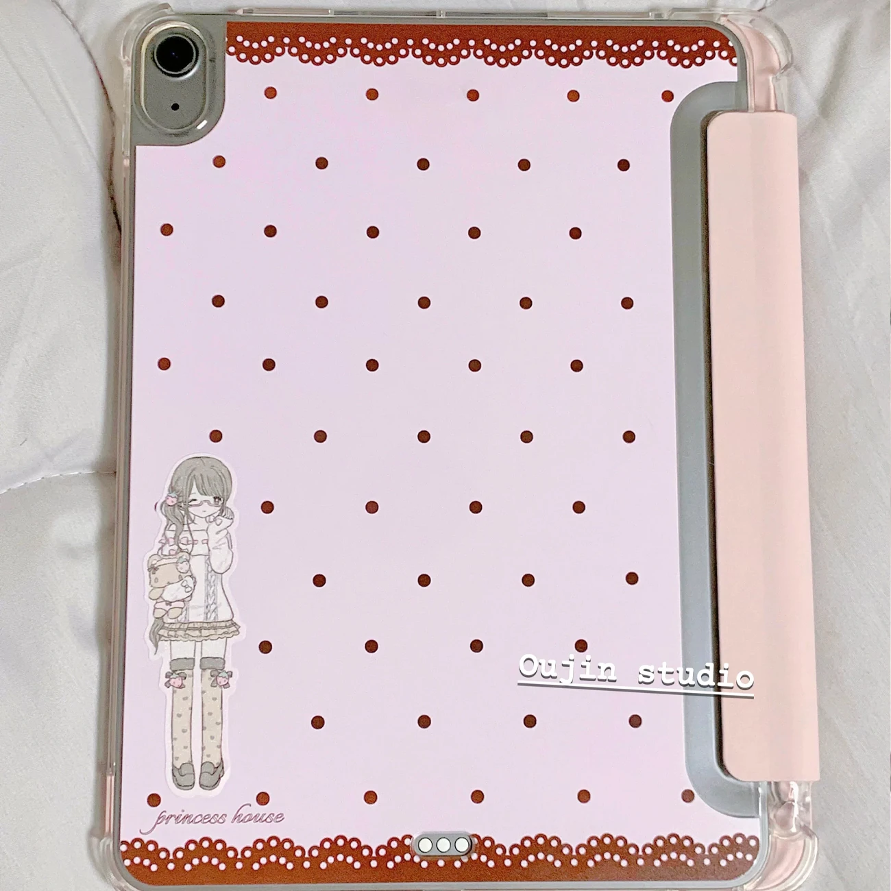Lace Pink Polka Dot For iPad Case iPad Air 4 5 6 Pro 11 12.9 13 M4 10.9 10.2 Mini 7 6 Smart Tri-folded edge Case with Pen Holder