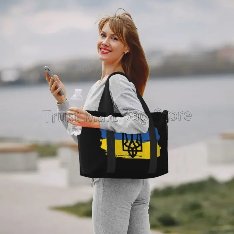 Flag of Ukraine Print Travel Duffle Bags Waterproof Weekender Overnight Bag for Women Men Sports Gym Carry on Bag Handbags