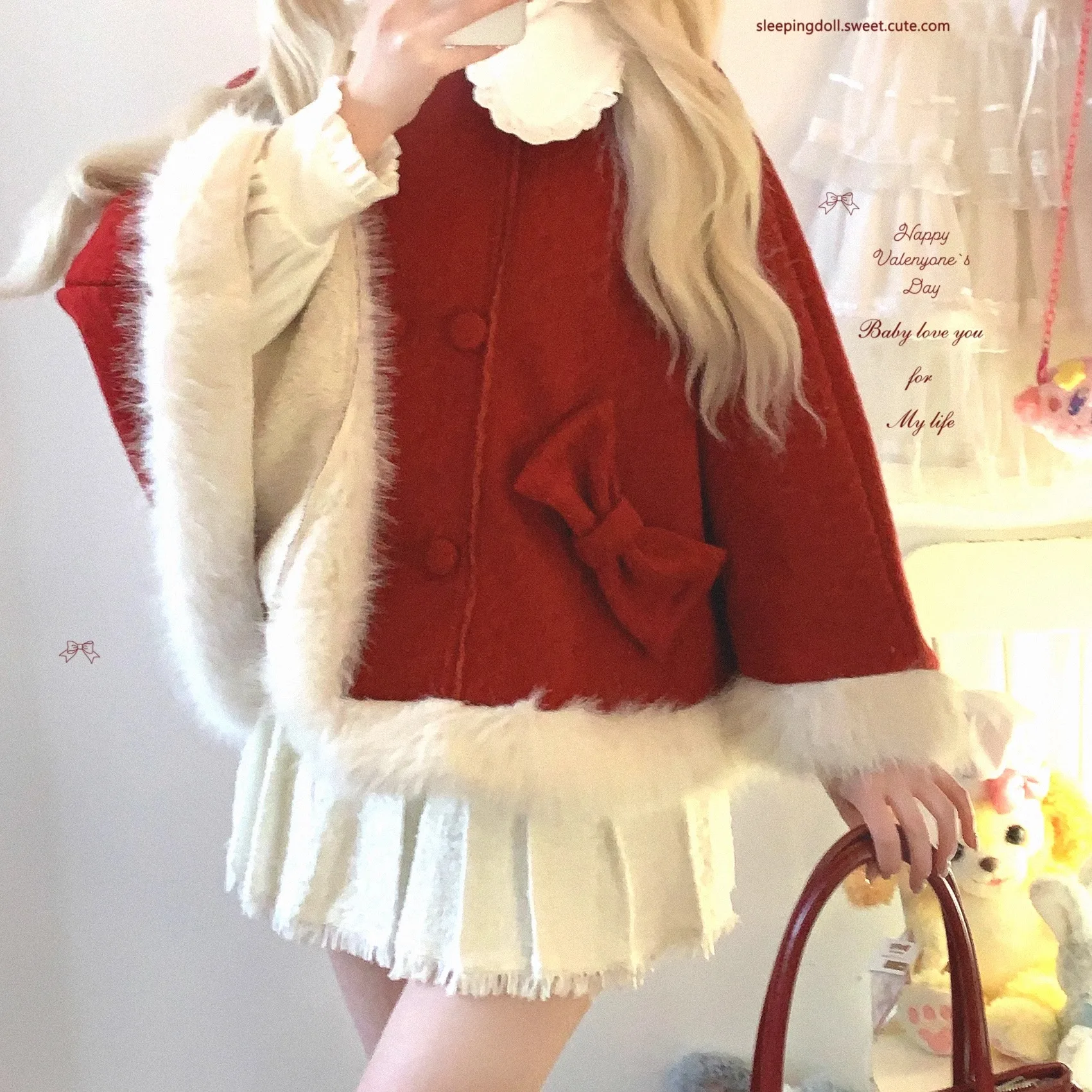 

Kawaii Japanese Sweet Lolita Bow Snow Country Girl Vintage Double-breasted Cloaked Hairy Winter Atmosphere Bow Cloaked Woman