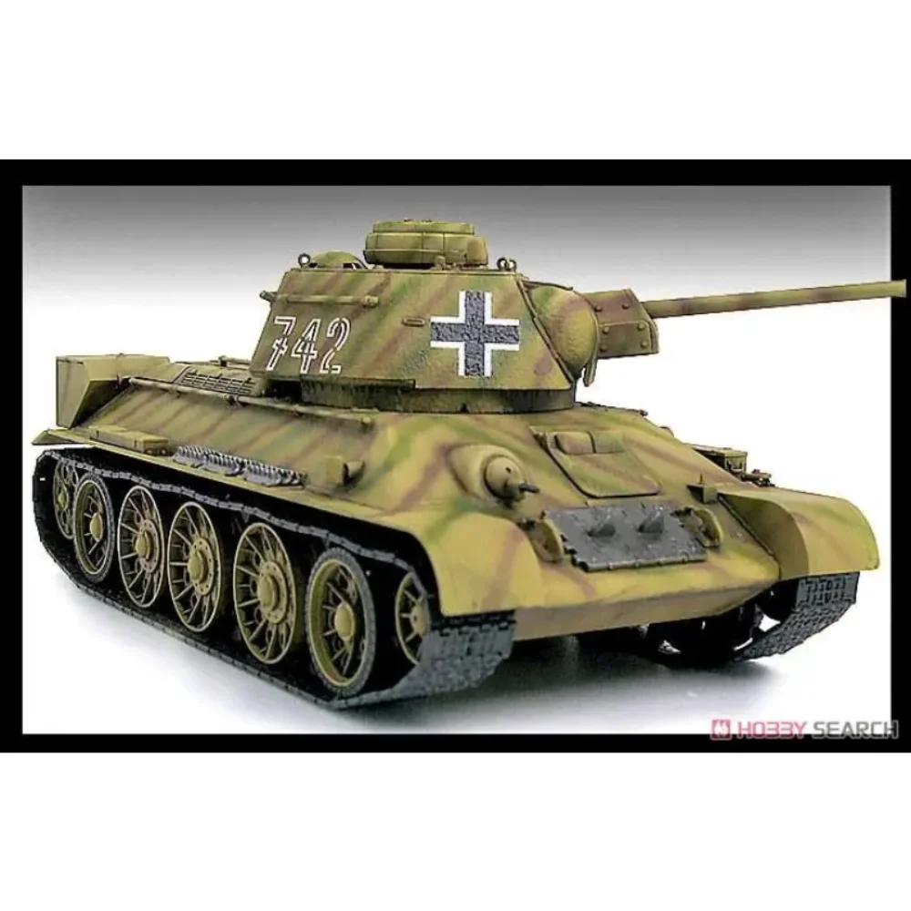 Academy 13502 1/35 Germam T-34/76 747(r)  (Plastic model)