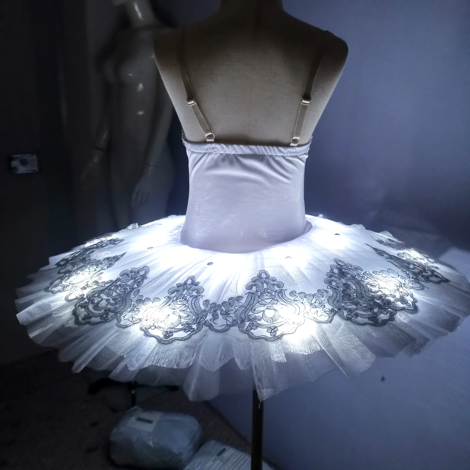 Led Ballet Tutu Skirts For Children Swan Lake Costumes Adult Women Ballerina Dress For Girls Performance Stage Belly Clothes
