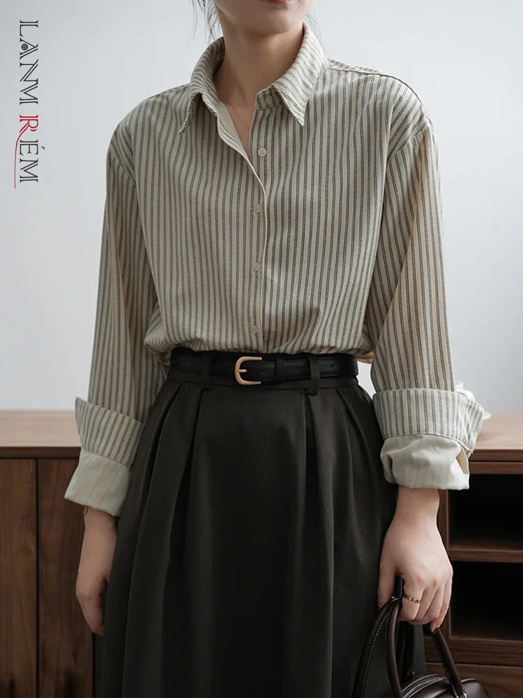 [LANMREM] Vintage Striped Women Shirt Lapel Single Breasted Long Sleeve Office Lady Loose Female Blouse 2024 Autumn New 26D9813