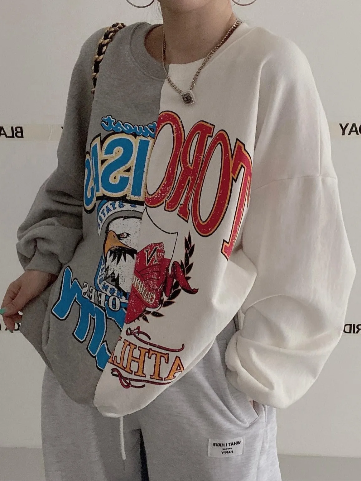 Felpa con stampa cartoon retrò chic rotonda Ne Color Blo Long Sve Letter per donna Primavera Autunno Inverno Sciolto Versatile...