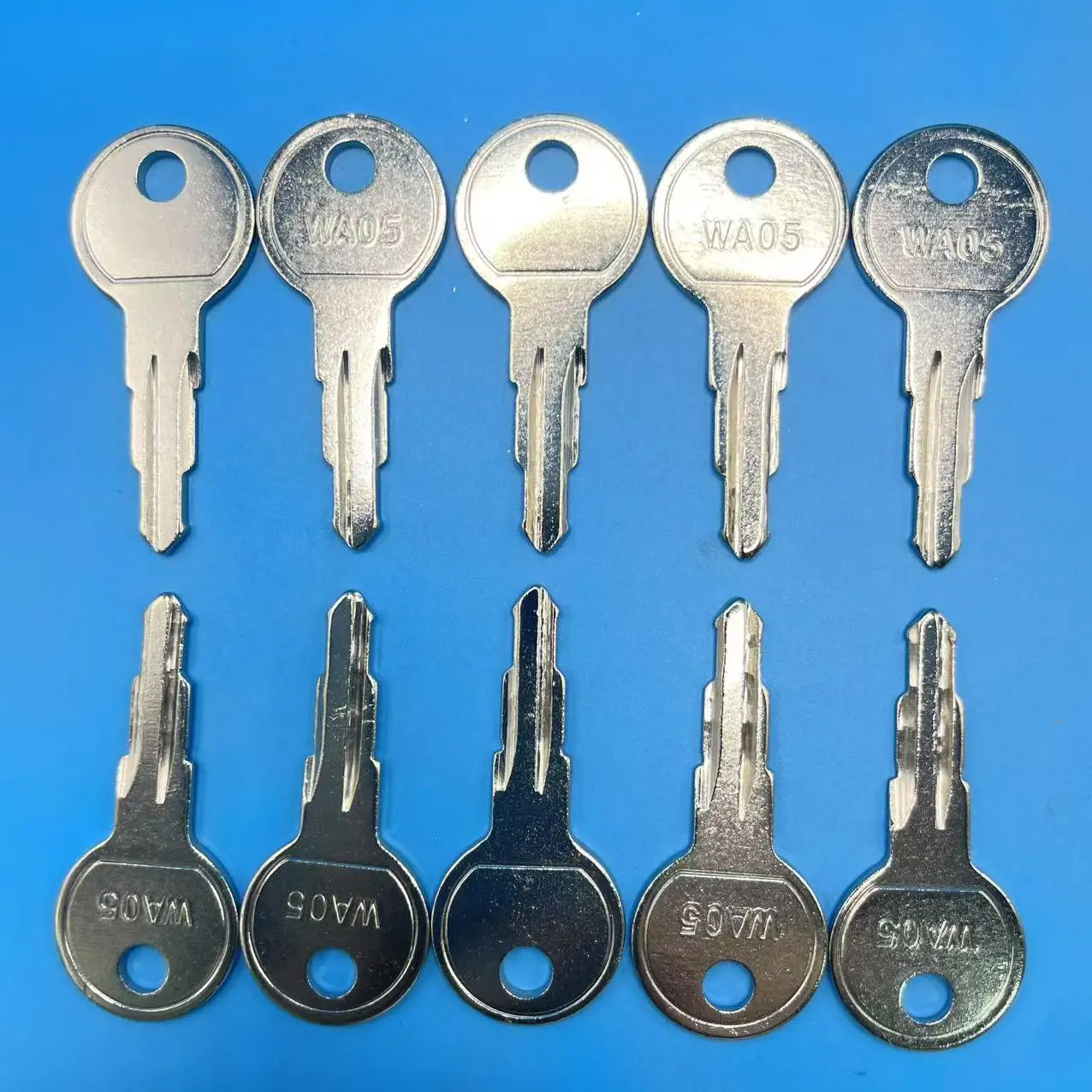 1/5/10Pcs WA05 KEYS Ignition Start Keys WA05 Compatible with Terex Heavy Equipment