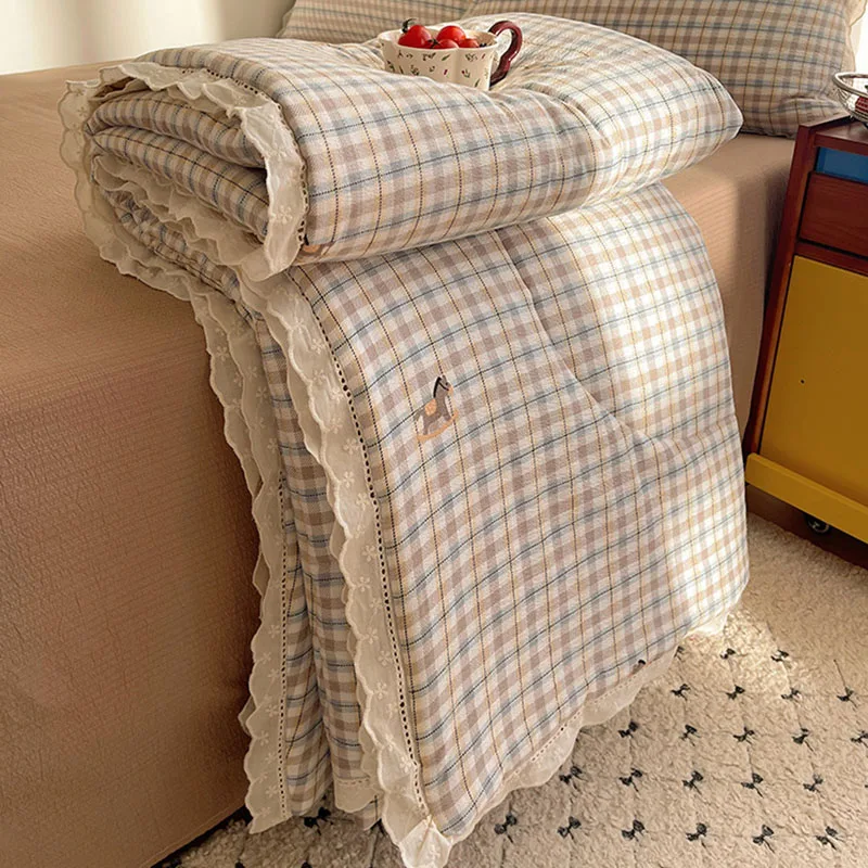 Korean Princess Printed Summer Quilt with Lace Skin-Friendly Air-Conditioned Quilts for Girls Lightweight Thin Blanket for Home