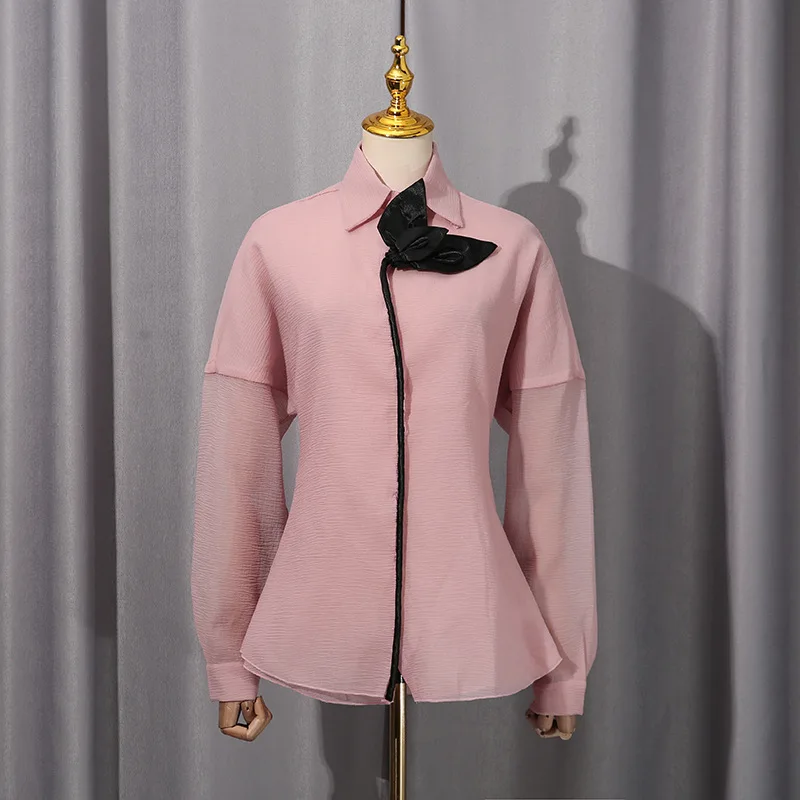 Fashionable women's shirt for autumn 2025 New style with fringed sleeves and a blended design Comfortable and loose-fitting top