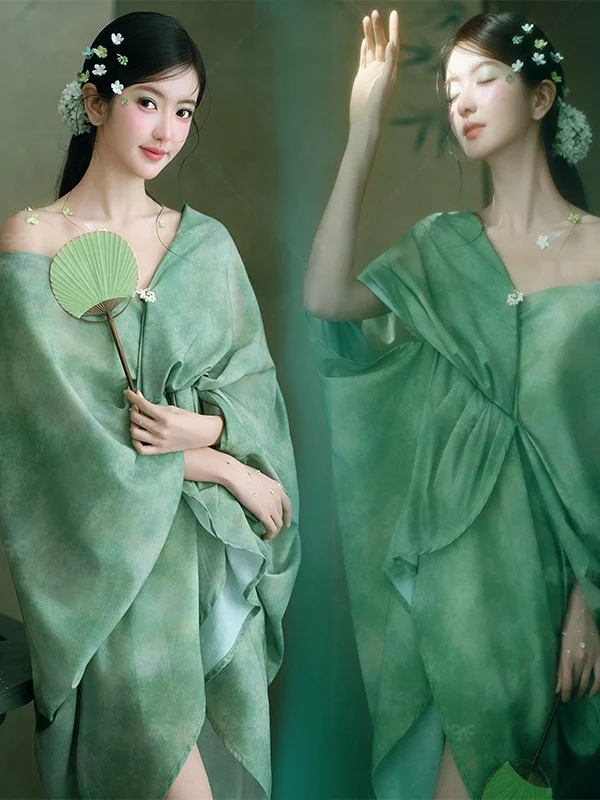 

New Arrival Studio Theme Dress Chinese Zen Style Art Photo Personal Portrait Cold Tone Diffused Artistry Stage Costume