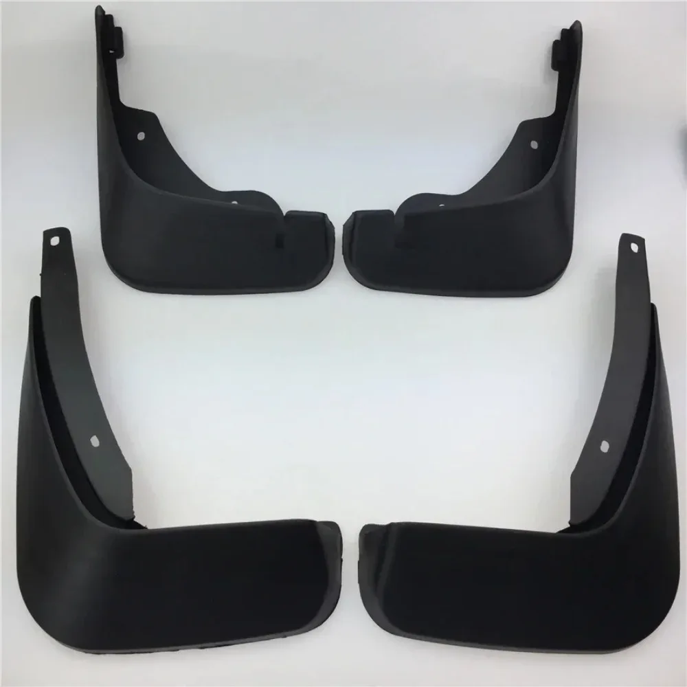 - For the Roewe 360/350/550/750/950 / W5 car 350S / 550S modified special accessories RX5 fender