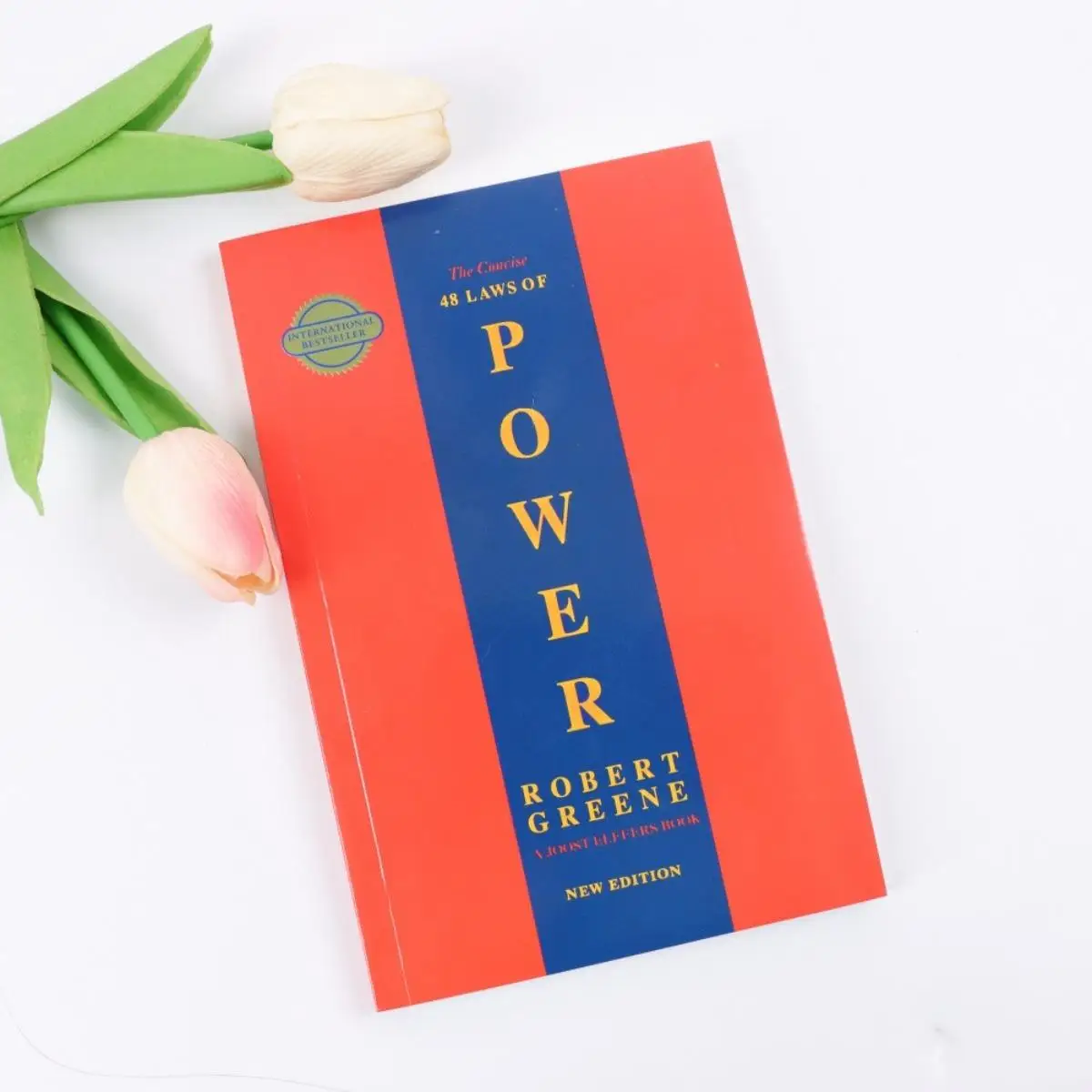 

Книга Роберта Грина «Краткие 48 законов власти» | Новое издание: Руководство по стратегии развития и личностному росту