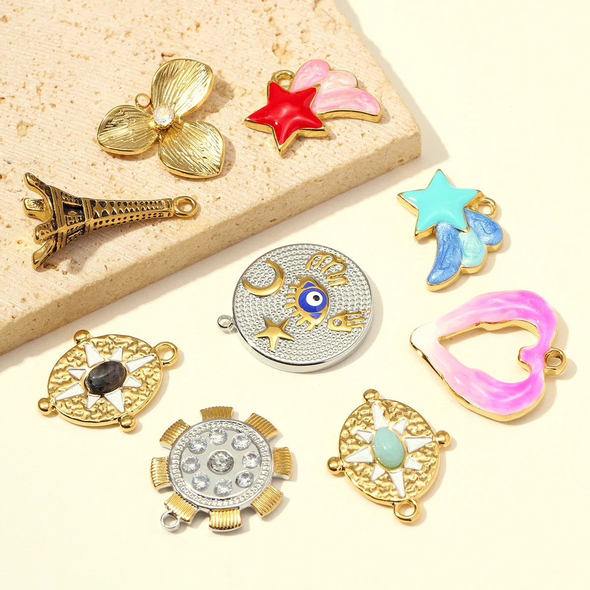 3pcs/Lot Stainless Steel Eiffel Tower Flower DIY Charms Two Tone Star Sun Moon Necklace Pendants Woman Heart Jewelry Wholesale