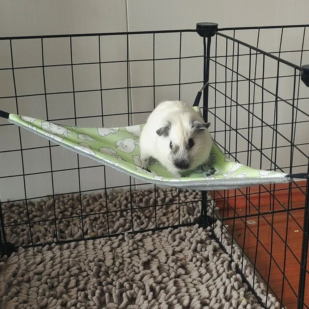 Ice Silk Hamster Triangle Hammock Skin-Friendly Double-sided Cooling Hanging Bed Breathable Comfortable Pet Hammock Nest Habitat view 3