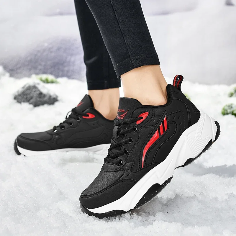 men boots 2024 New Winter Slippers Warm Men Shoes Waterproof Non-Slip Plush Sneakers Male tenis shoes Boots Men Sneakers Winter