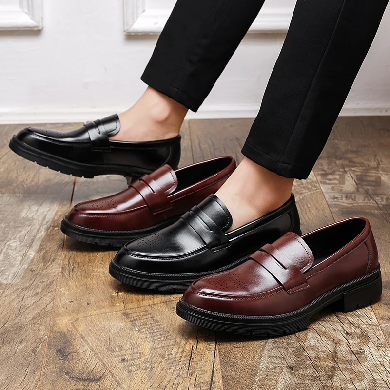 Men's classic loafers Casual retro elegant style Work or office Fashion business or party 38-46 Young leather shoes Black