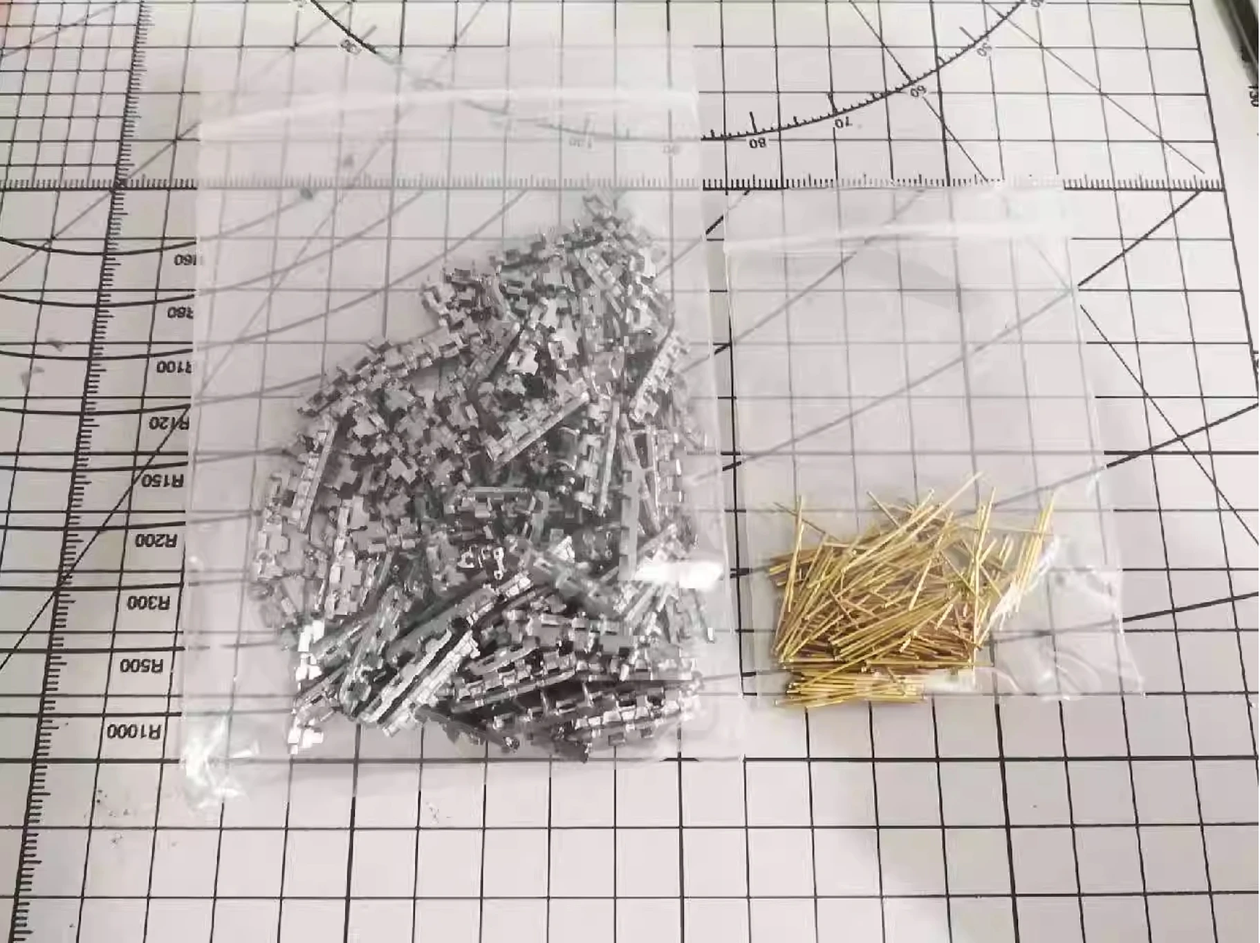 

1/35 Scale Metal Track Links for German Tiger 1w/metal pin Tank Model Kit