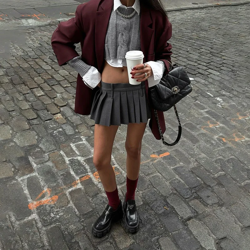 Fall 2025 New Women's Solid Color Loose Cardigan Jacket Fashionable Low-Waisted Pleated Skirt Suit