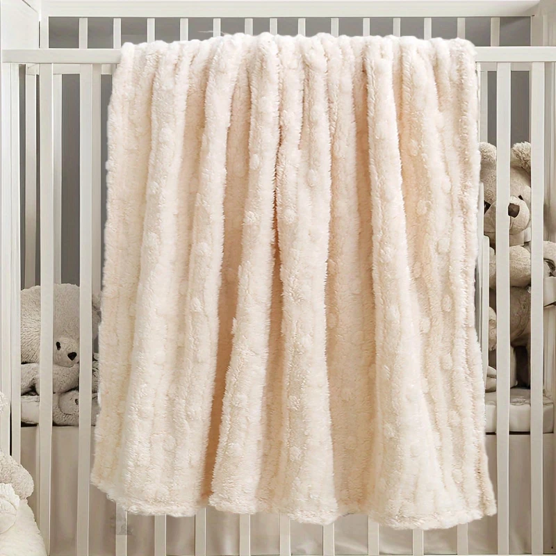 

Autumn and winter thick plush blanket, soft and skin friendly baby stroller cover blanket, Child Accessories