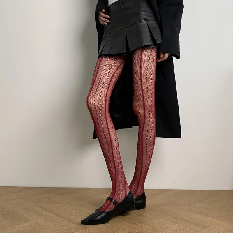 Femmes Sexy Costumes chaîne rouge rayé collants rétro évider Design sens dentelle rayure verticale Jacquard maille résille collants