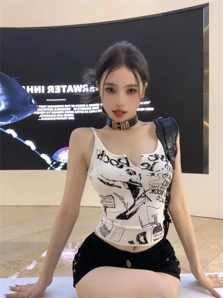 Emo Crop Top Goth Girl Clothing Summer Hiphop Strap Tee for Women Y2k Kawaii Graffiti T-shirt Slim Cool Tank Punk Club Camis Alt