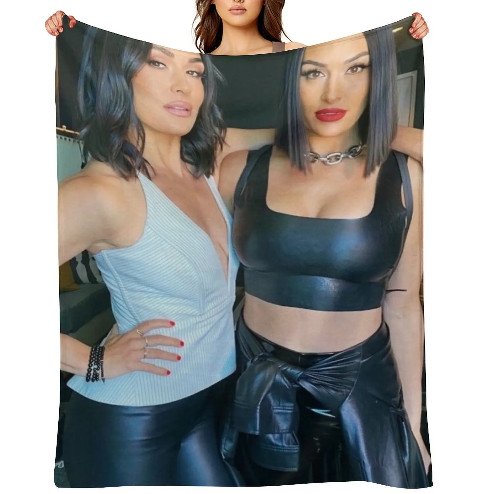 

Brie and Nikki Throw Blanket Soft Beds Furrys christmas decoration Soft Plush Plaid Blankets