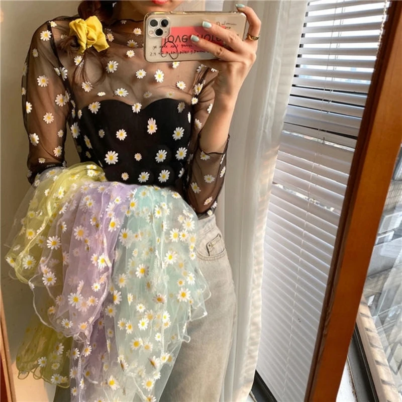Sexy Lace Daisy T Shirt Transparent Mesh Ladies Tops Women Long Sleeve Bottoming Shirts See-Through Turtleneck Sunscreen Tops