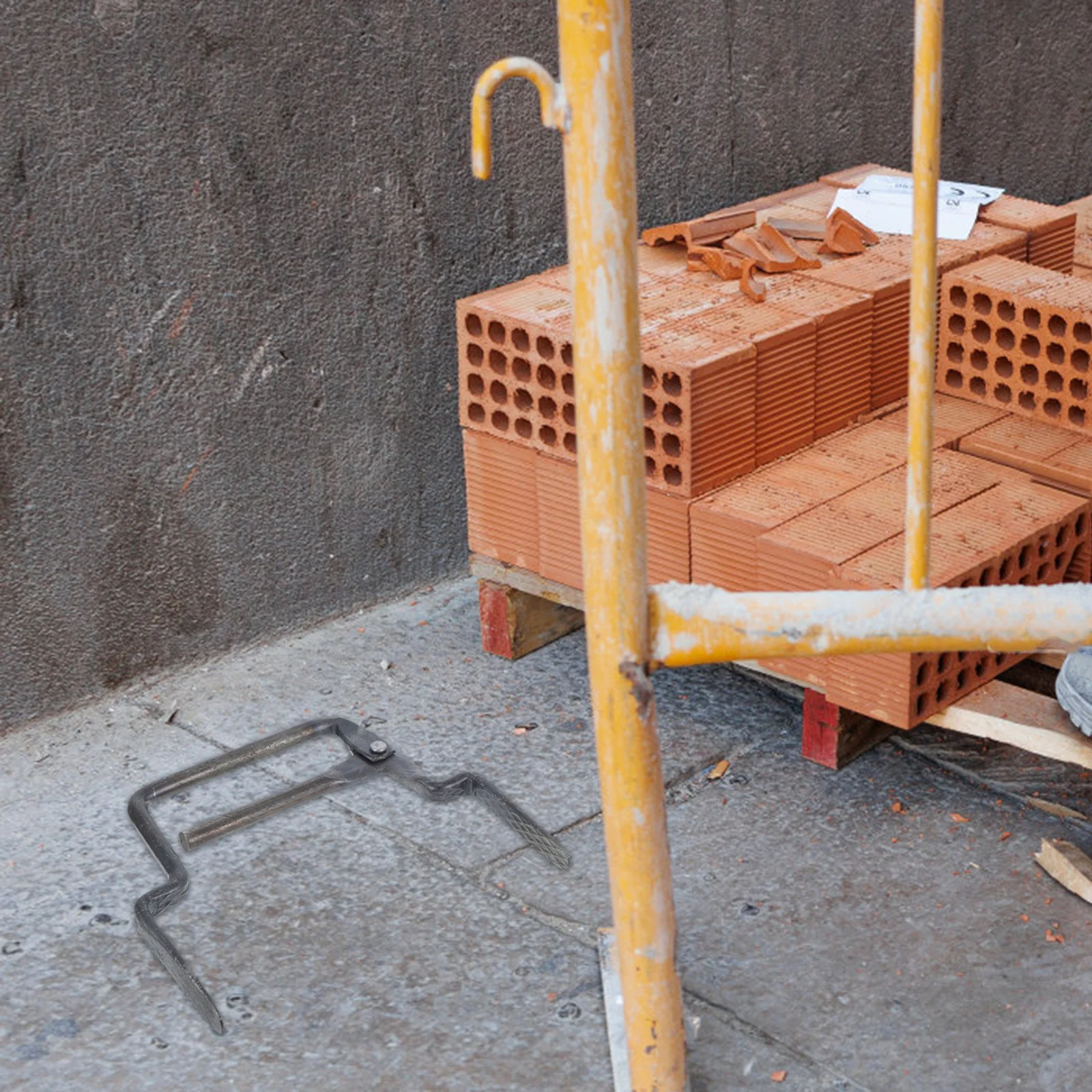 

Adjustable Iron Brick Tongs Ergonomic Grip Heavy Duty Construction Tool Paver Block Lifting Equipment Paver Tools