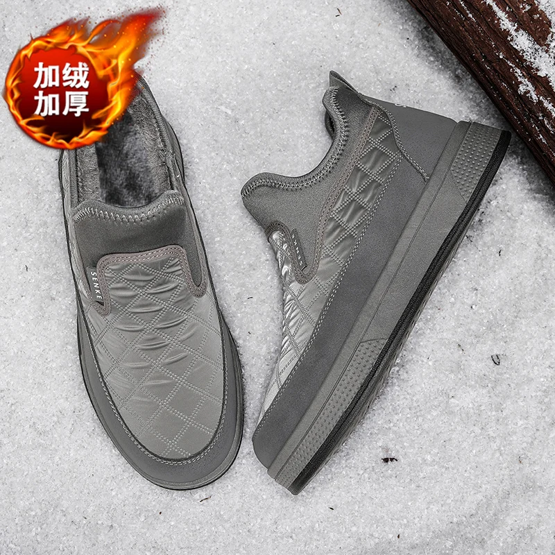 Novo tipo de botas de neve esportivas de inverno para homens, cor sólida, cano baixo, camurça, lã, calor, sola macia, propriedades antiderrapantes