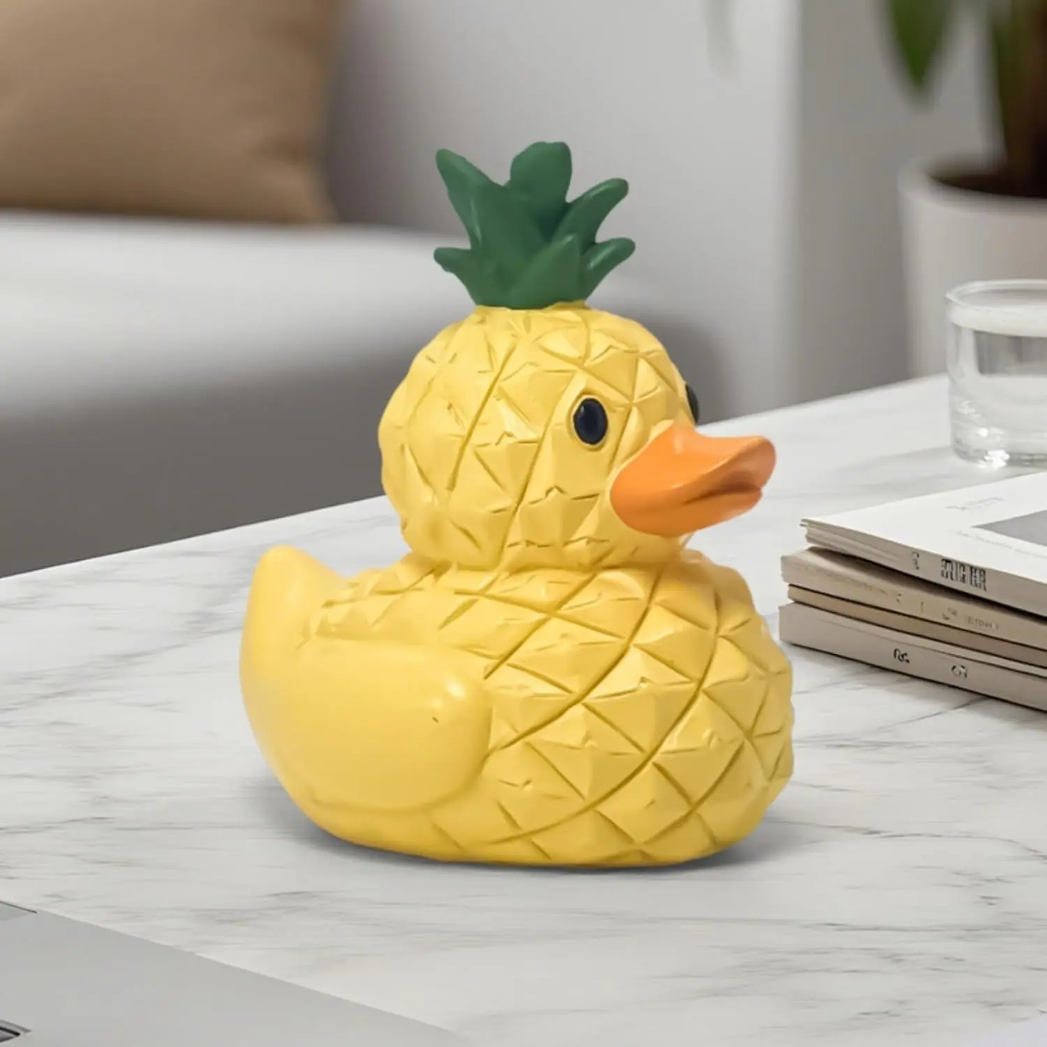 Unique Resin Pineapple Duck Sculpture,Cute Fruit Duck Statue Model for Car Dashboard Office Desk Home Decor Novelty Gifts